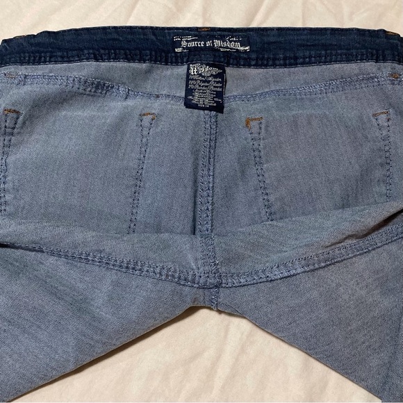 Torrid Source of Wisdom Blue Jeans | Flare Leg | Stretchy - Picture 10 of 15